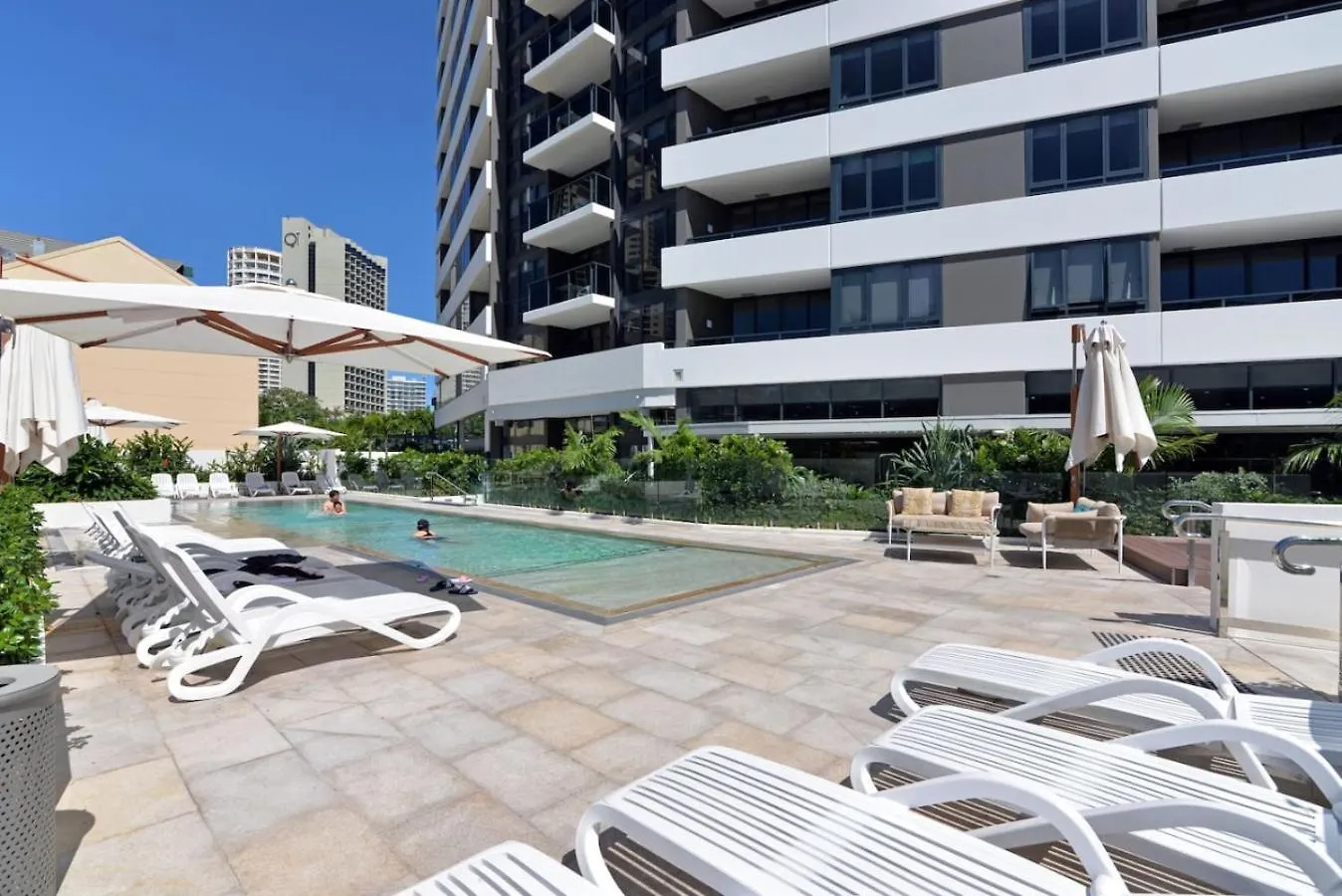 Stunning Ocean Views 2 Bedroom Apartment Gold Coast Australia