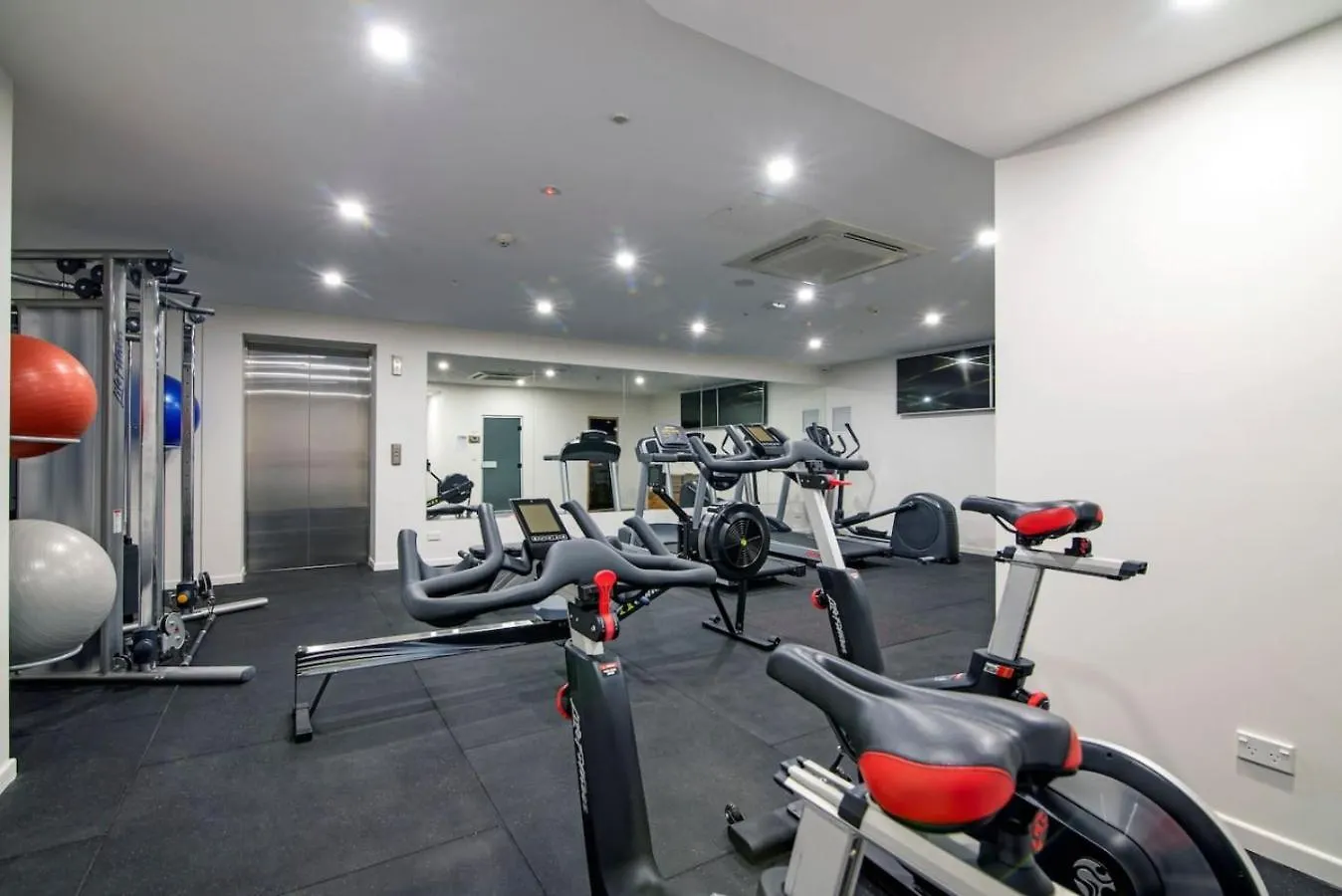 Stunning Ocean Views 2 Bedroom Apartment Gold Coast 0*,  Australia